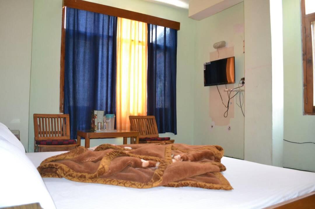 Hotel Seagull Manāli Zewnętrze zdjęcie